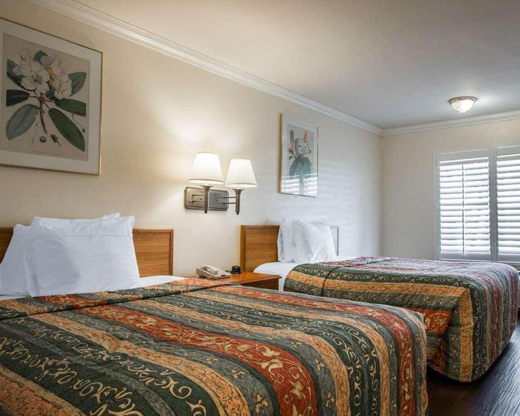 Econo Lodge Moreno Valley Szoba fotó